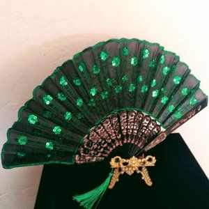 🔥RESTOCKED🔥 Beautiful Lady’s DELUXE FOLDABLE Fan!
